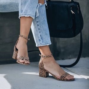 NIB Leopard Sandal Sz 7 // CityClassified